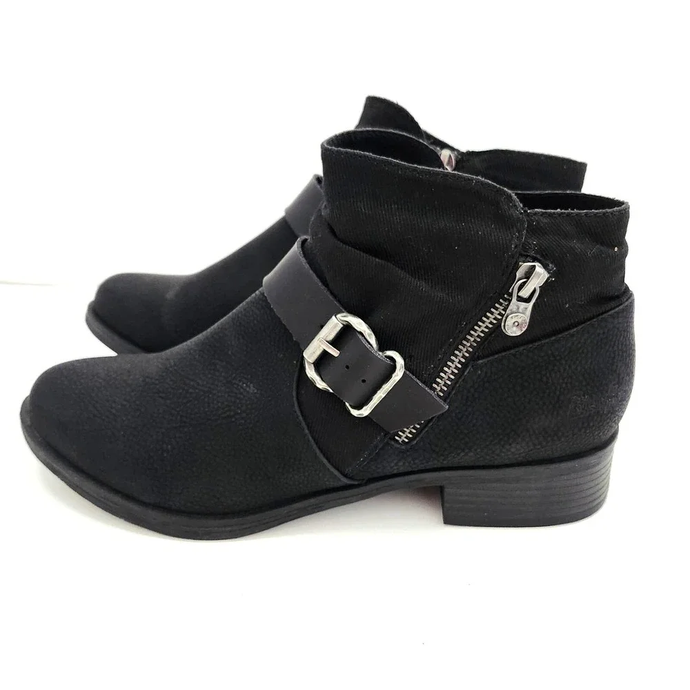 Blowfish Malibu Ankle Boots Black Vegan Leather Buckle Zipper Womens 7